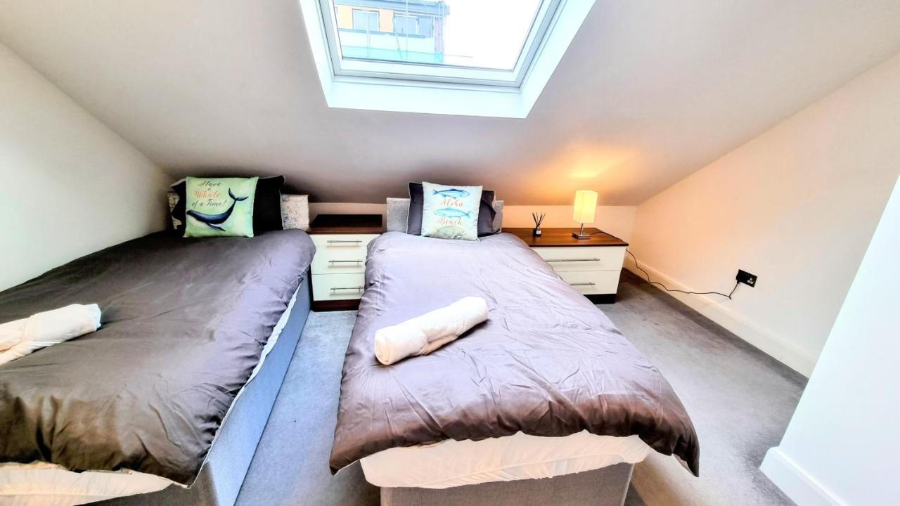 Surbiton Luxury Garden House 19 빌라 외부 사진