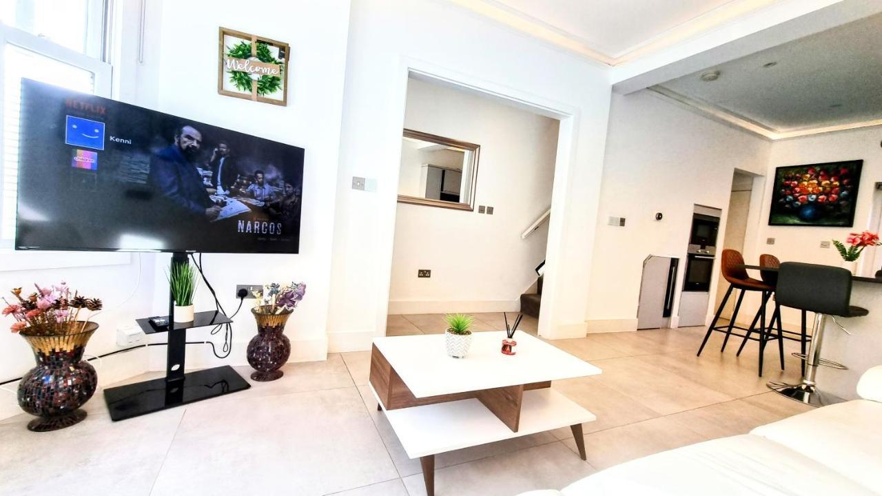 Surbiton Luxury Garden House 19 빌라 외부 사진